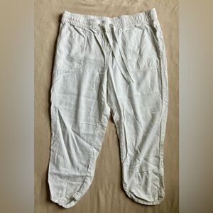 Old Navy Women’s White Joggers Size L
